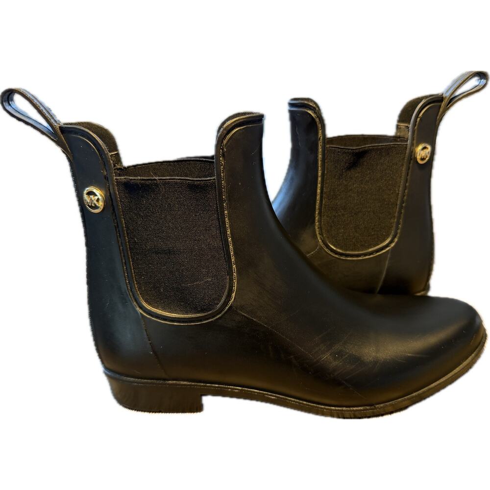 Michael Kors Women's Matte Rubber Chelsea Rain Ankle Booties Black Size 8